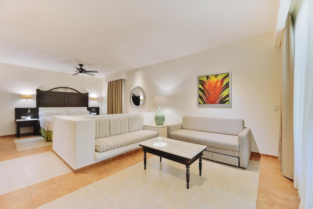 Occidental At Xcaret Destination Hotel Playa del Carmen Ngoại thất bức ảnh Suite at the hotel