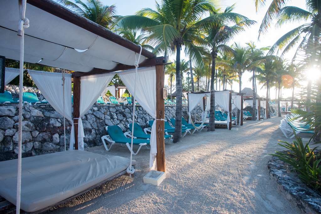 Occidental At Xcaret Destination Hotel Playa del Carmen Ngoại thất bức ảnh Beach at the Grand Palladium Hotel