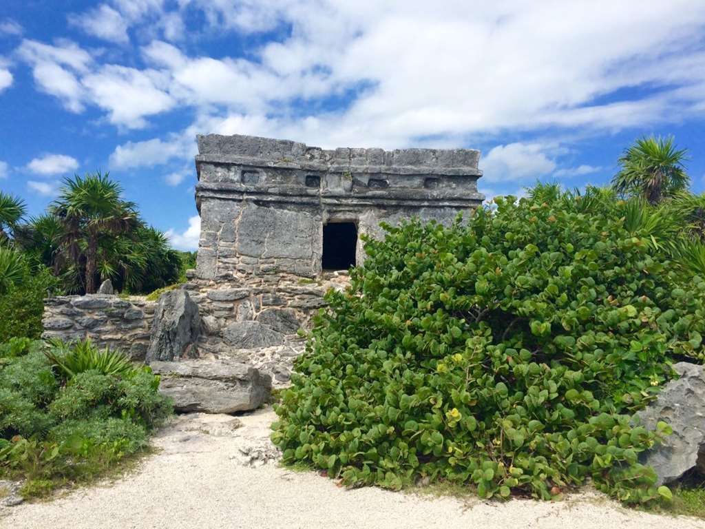 Occidental At Xcaret Destination Hotel Playa del Carmen Ngoại thất bức ảnh El Castillo
